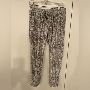 Cute and super soft Tahiti pajama joggers
